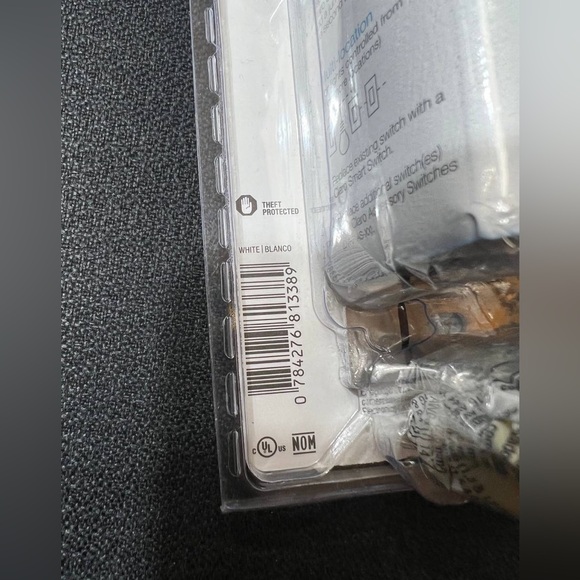 Lutron Caseta Claro Smart Switch - White DVRF-5NS-WH-R - Picture 5 of 5